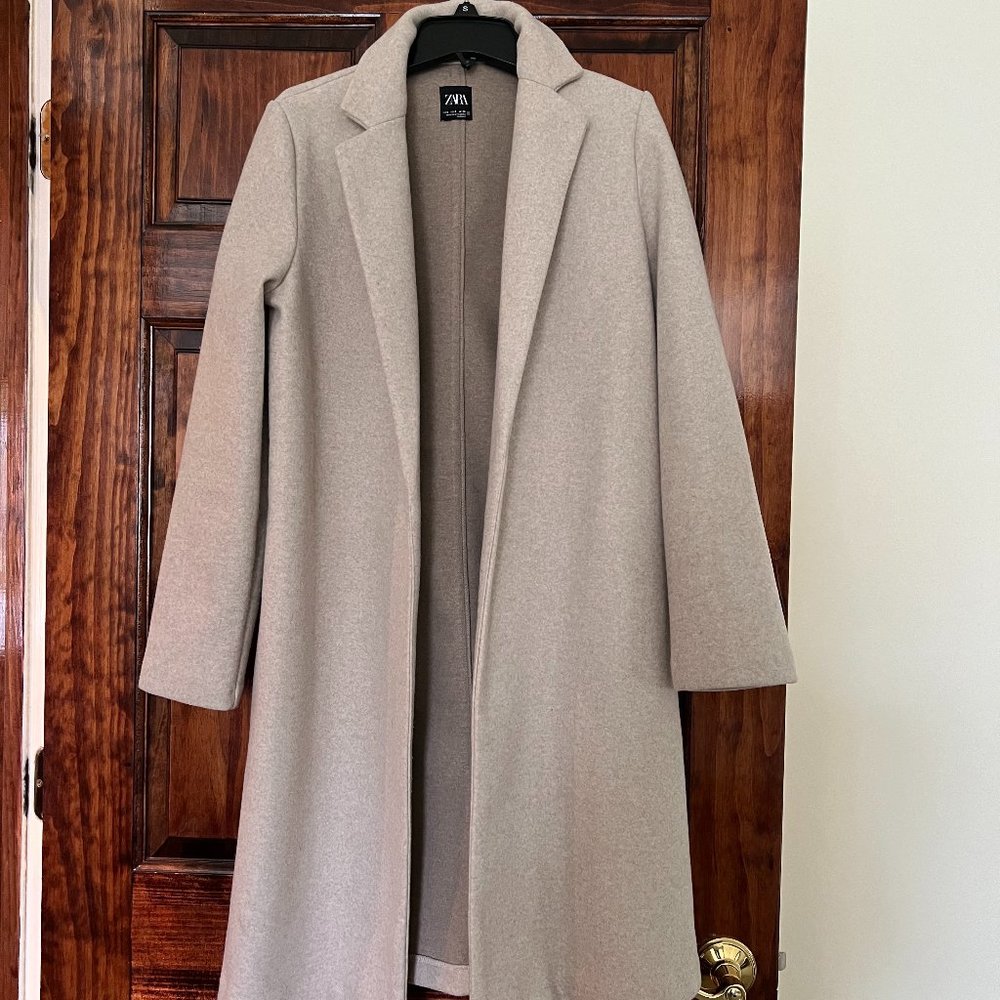 Light taupe coat